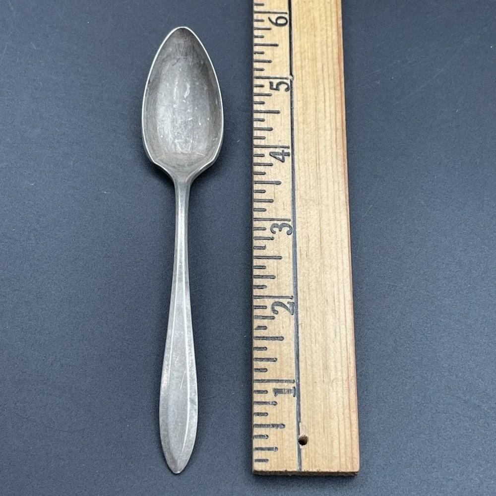 Oneida Nobility Plate Reverie 1937 Silverplate Demitasse Spoon 4